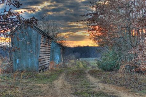 Beautiful Country Scene Old Barnsand Buildings Pinterest