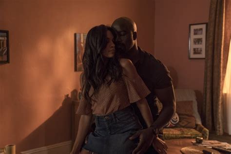 Luke Cage Season 2 Showrunner Talks Claire Temple And That Ending