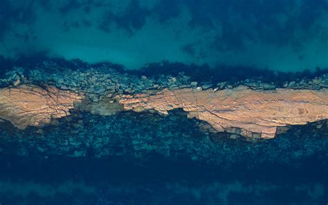 Download Wallpaper 3840x2400 Sea Rocks Aerial View Water 4k Ultra Hd