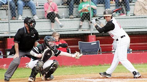 Loyd Star Holds Off Pisgah Comeback Daily Leader Daily Leader