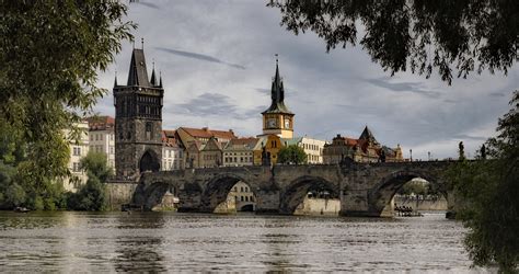 Für andere verwendungen siehe tschechien (begriffsklärung) und tschechien. Karlsbrücke Tschechien 2020 Foto & Bild | antik, fine art ...