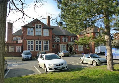 Kesteven And Grantham Girls School © Alan Murray Rust Geograph Britain And Ireland