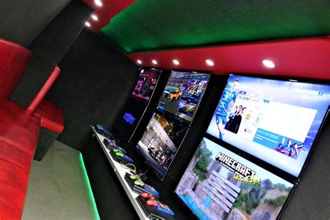 Maybe you would like to learn more about one of these? Video Gaming Party Bus - The Station Wagon Gaming Van ...