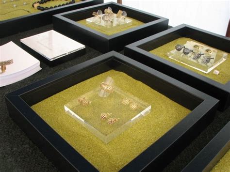 300 Creative Jewelry Display Ideas And Designs Zen Merchandiser Creative Jewelry Displays