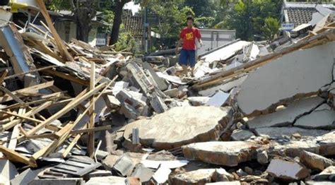 Mei Gempa Jogja Hari Ini Foto Ini Buktikan Dahsyatnya Gempa Di Jogja Tahun Silam