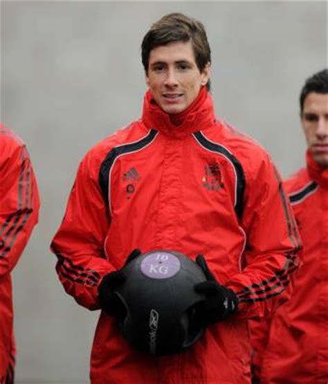 Fernando torres is one of the most prolific spanish strikers ever. Fernando Torres