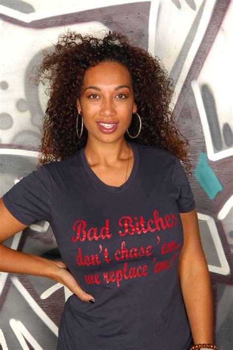 Bad Bitches Tee Simple Stature