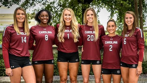 Claire Edwards Women S Volleyball University Of South Carolina
