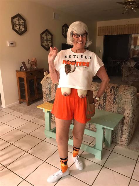 A Friends Retired Hooters Girl Costume Rhalloween