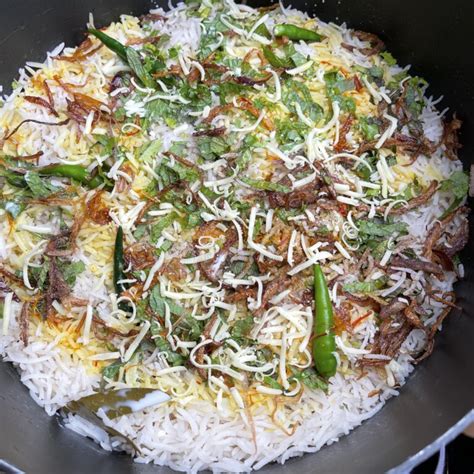 Hyderabadi Chicken Dum Biriyani Kacchi Style Yummy O Yummy