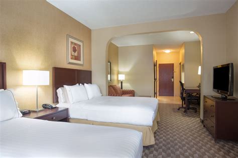 Discount Coupon For Holiday Inn Express Hotel And Suites Phoenix Downtown