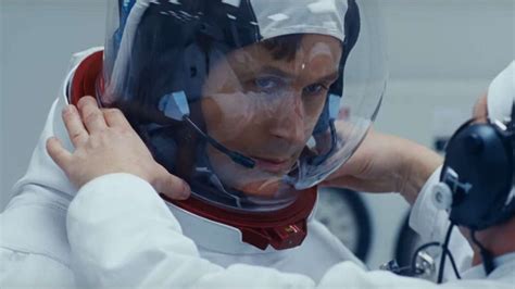 Check Out Ryan Gosling As Neil Armstrong In Brand New Trailer For