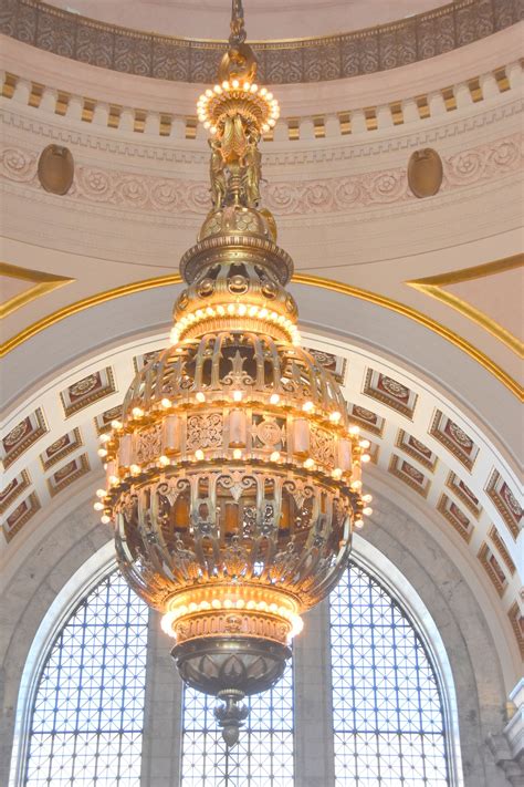 Washington State Capitol Rotunda Chandelier 2 Olympia Wa 2016 07