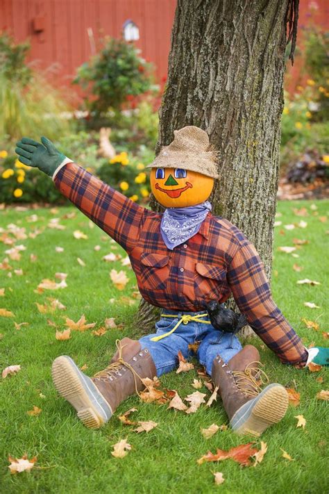 Make Your Own Scarecrows And Dummy To Use As Halloween Decorations And