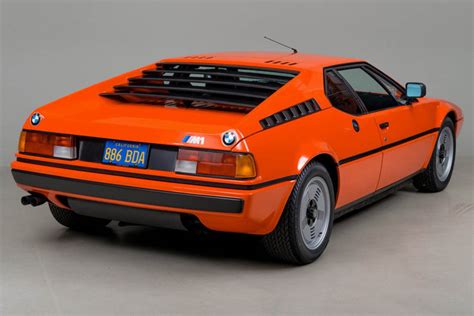 Whos Going To Pay 745000 For This Bmw M1 Carscoops