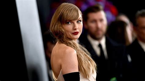 Everything We Know About Taylor Swifts The Tortured Poets Department
