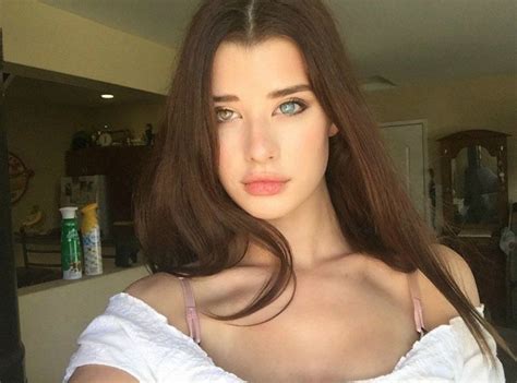 Pin By Kathya On Sarah Mcdaniel Different Colored Eyes Gorgeous Eyes Beauty