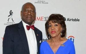 A member of the democratic party, waters is currently in her 15th term in the house, having served since 1991. Maxine Waters1 - Celebrity Net Worth