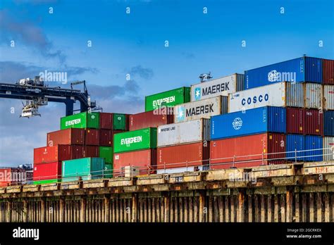 Uk Container Port Congestion Hi Res Stock Photography And Images Alamy