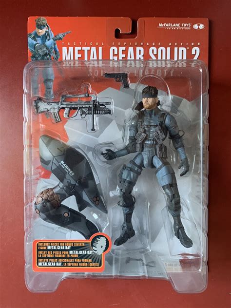 Metal Gear Solid 2 SOLID SNAKE Action Figure McFarlane Toys 2001
