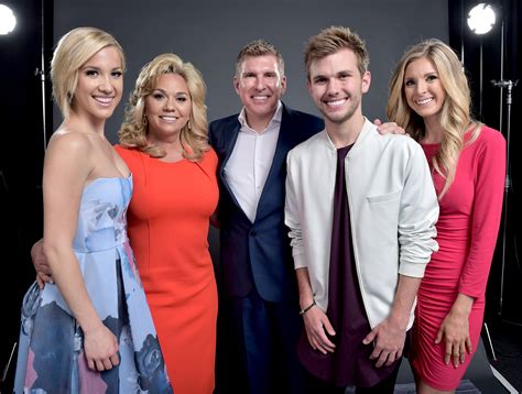 lindsie chrisley s lawyer speaks out after her father todd denies extortion over alleged sex