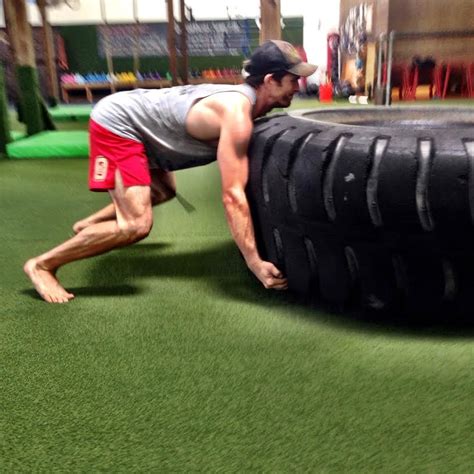 Strongman Workout 5 Steps To Flipping A Tractor Tire In Your Workout