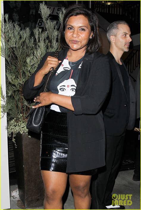 Mindy Kaling Bj Novak Grab Friendly Dinner At Catch La Photo