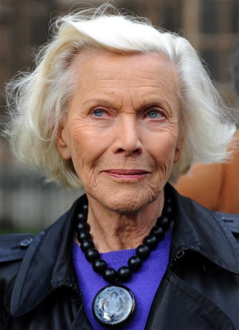Bond Actress Honor Blackman Who Played Pussy Galore Dead At 94 South China Morning Post