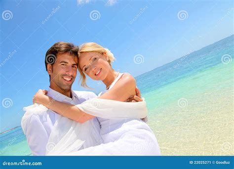 Couple In Honeymoon Stock Image Image Of Groom Lovers 22025271