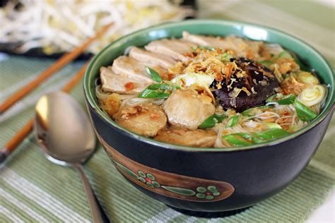 Pork And Mushroom Noodle Soup Bun Moc Ang Sarap