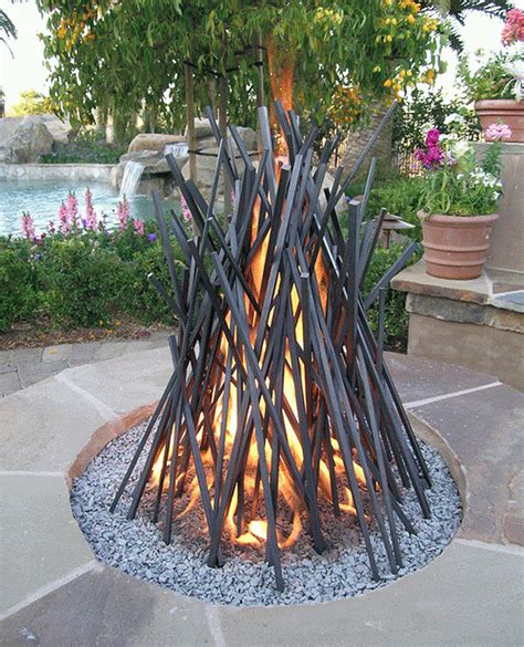 Cool 92 Amazing Outdoor Fire Pits Inspiration 92