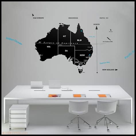 The tropic of capricorn passes through 10 countries. gaga CARTE AUSTRALIE - STICKER : Une carte de lAustralie avec les noms, états, capitales, nom ...