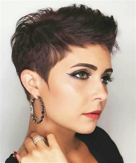 Different Types Of Short Haircuts For Women