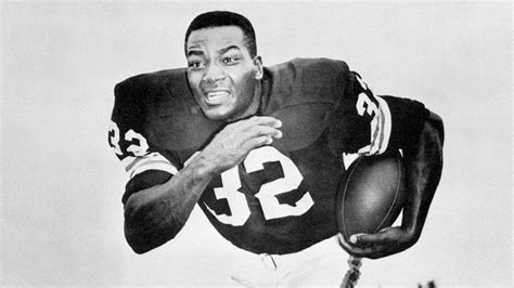 All Time Nfl Great Running Back And Social Activist Jim Brown Dies Aged