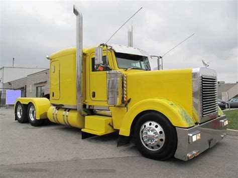 2007 Yellow Peterbilt 379exhd For Sale From Houston Texas