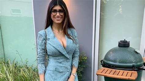Mia Khalifa Shock Pipo As She Say She Make Only 12000 From Acting