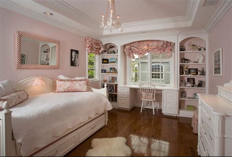 Maybe you would like to learn more about one of these? Daybed and built-in shelves and desk in kids' bedroom ...