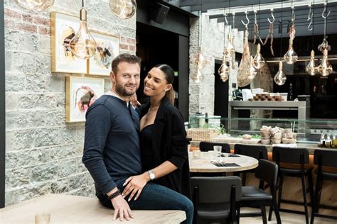 C'est l'ancienne brasserie fred, toujours dans le bâtiment du sanglier des ardennes mais qui, comme tout l'établissement, a totalement été transformée. Wout Bru en zijn vriendin schelen 23 jaar: "Natassia wil ...