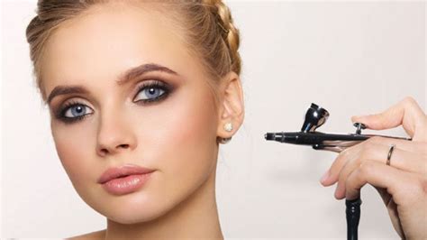 What Is The Difference Between Airbrush Makeup And Regular Makeup