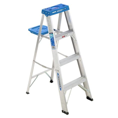 Werner 4 Ft Aluminum Step Ladder With 250 Lbs Load Capacity Type I