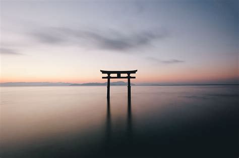 992494 Torii Japan Gates Photography Monochrome Lake Long