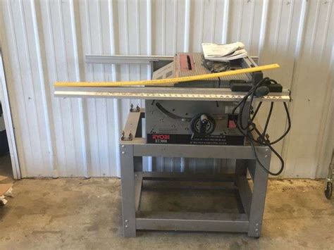 Ryobi Bt3000 10” Table Saw Peterson Land And Auction Llc