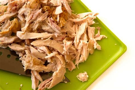 These shredded chicken recipes are fast, tasty, and make great weeknight dinners. How To Reheat Shredded Chicken - Foods Guy