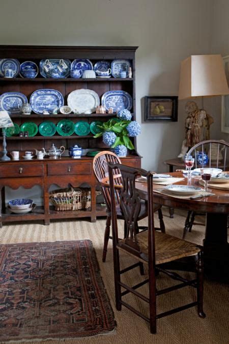 Destination kyneton is in town, over the road from the restaurant zone. Kyneton cottage | Cottage dining rooms, Home, Dining room ...