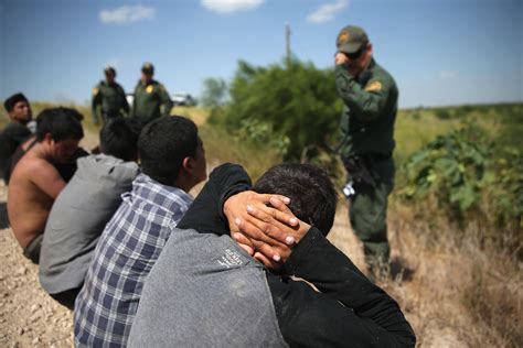 Report Fewer Immigrants Living In The Us Illegally Data Mine Us News
