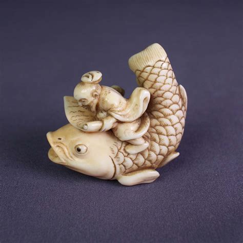 Where netsuke differs from other miniature sculpture is that they are essentially functional objects and therefore have certain constraints placed on their design. Netsuke - Wooden Netsuke By China Gifts & Crafts Wholesale ...