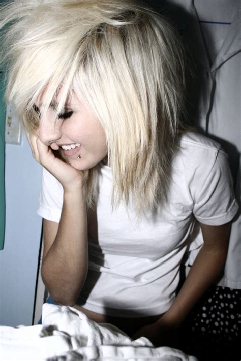 Cute Emo Hairstyles For Medium Hair Pics Of Emo Hairstyles