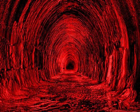 1280x1024 Resolution Red Aesthetic Tunnel 1280x1024 Resolution