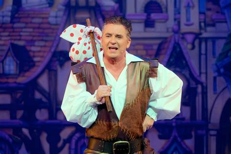 Bristol Hippodrome Panto Shane Richie Stars As Dick Whittington