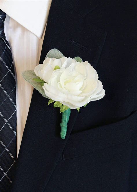Pack Of 4 White Ranunculus Boutonniere 45 Tall White Ranunculus